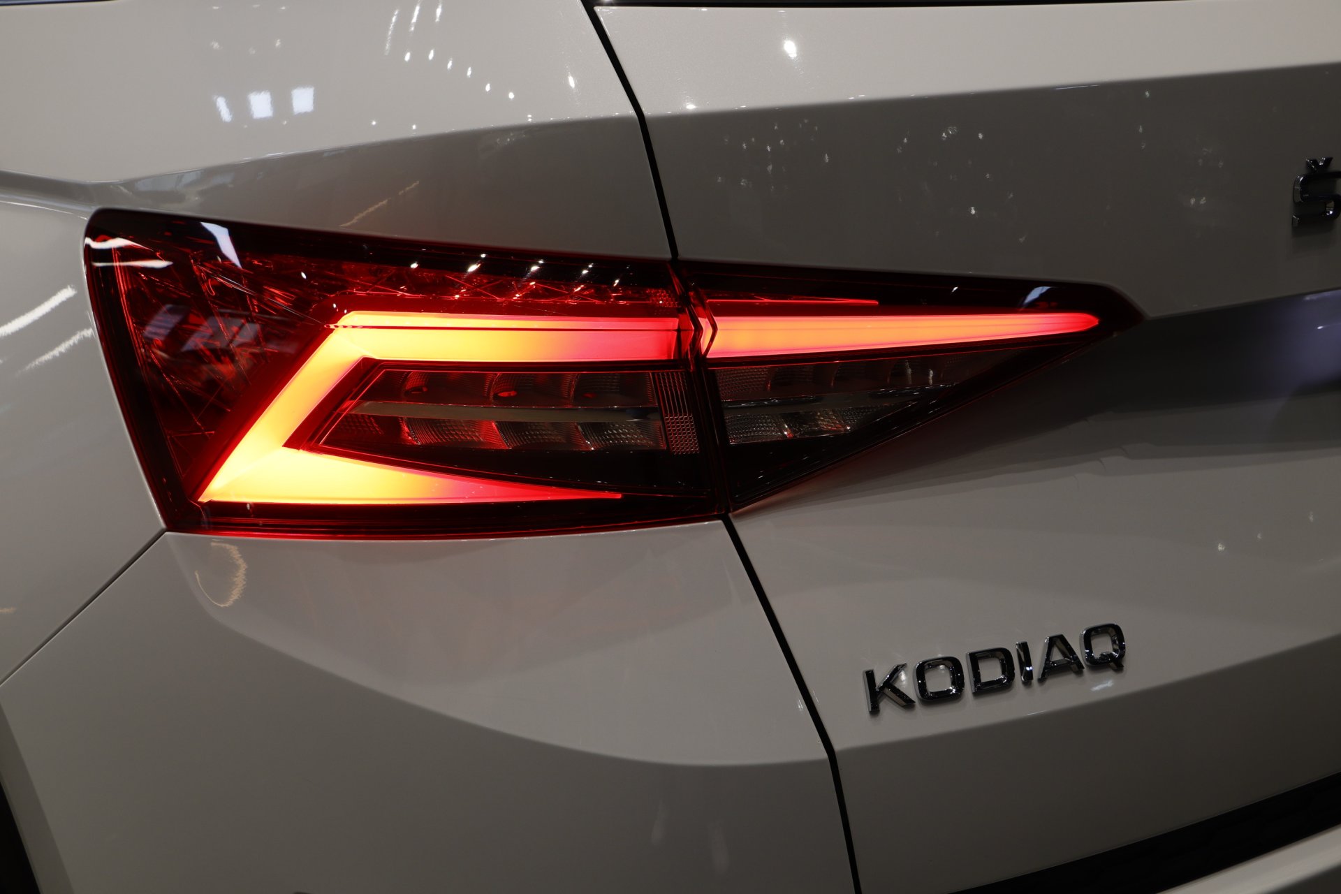 Kodiaq 2.0TSI 七人座 2021 總代理-棋勝汽車