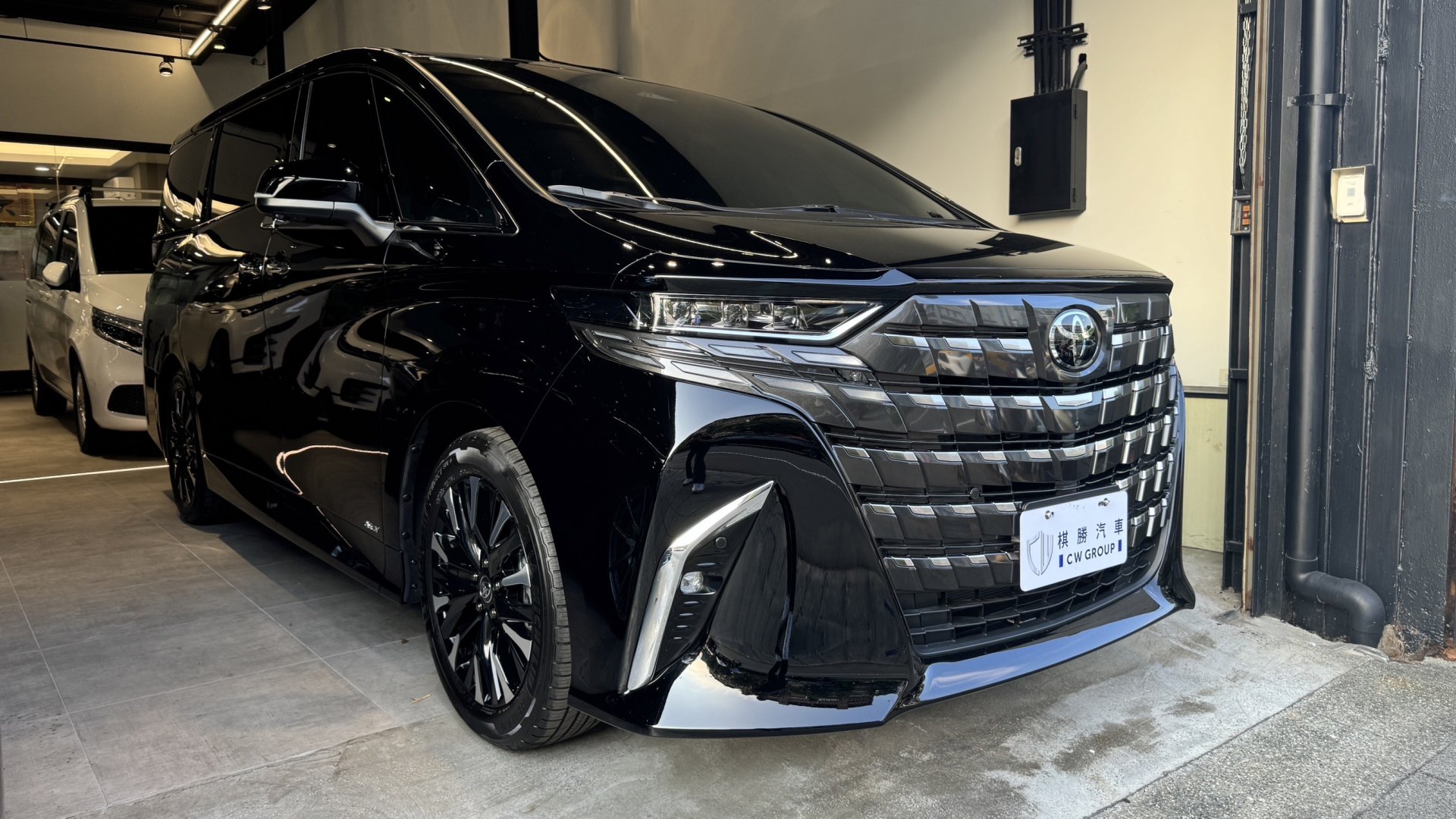 Alphard Hybrid 2024 總代理 - 棋勝汽車